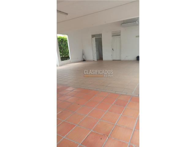 Apartamentos, Venta en Yumbo