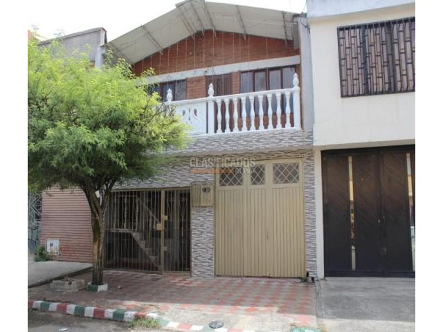 Casas, Venta en El Recuerdo