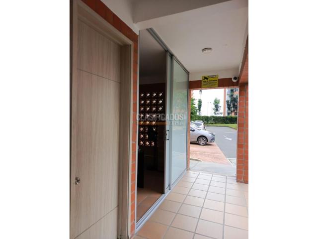 Apartamentos, Alquiler en Ciudad Melendez