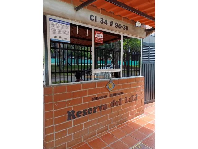 Casas, Alquiler en Valle del Lili