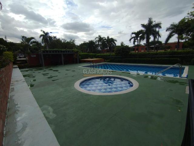 Apartamentos, Alquiler en La Hacienda