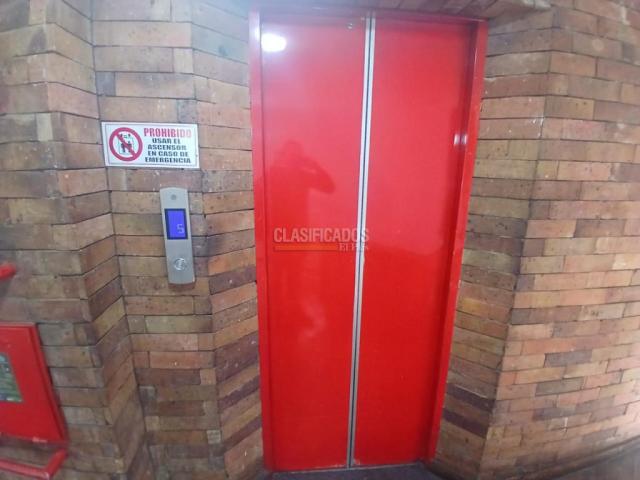 Oficinas y Consultorios, Alquiler en Bogotá