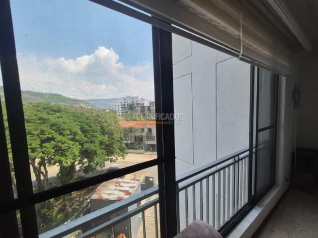 Apartamentos, Venta en El Refugio