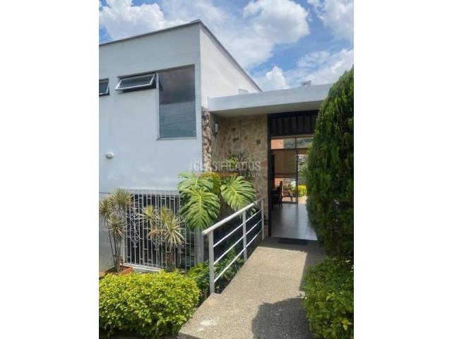 Casas, Venta en Bella Suiza