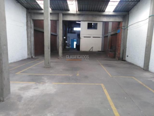 Locales y Bodegas, Venta en Flora Industrial