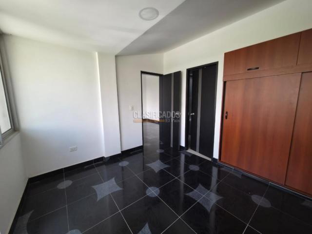 Apartamentos, Venta en Pereira