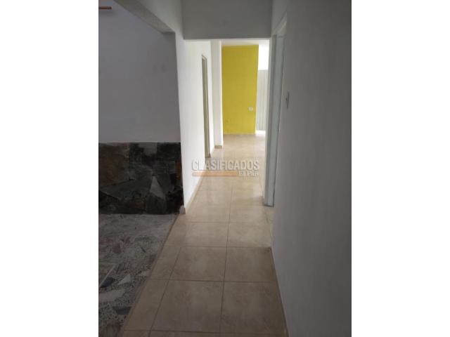 Casas, Alquiler en La Campiña