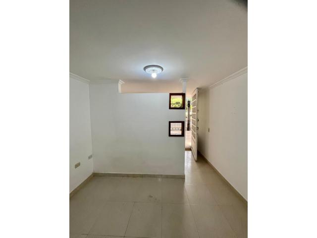 Apartaestudios, Alquiler en El Limonar