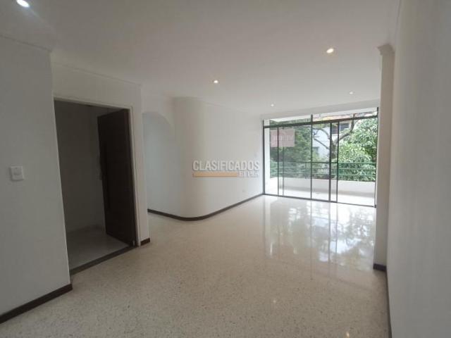 Apartamentos, Venta en Prados del Norte