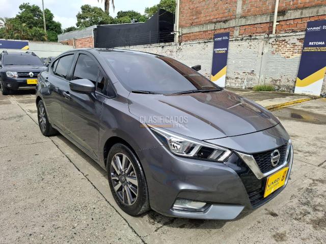 Nissan Versa 2020