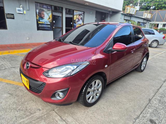 Mazda 2 2015