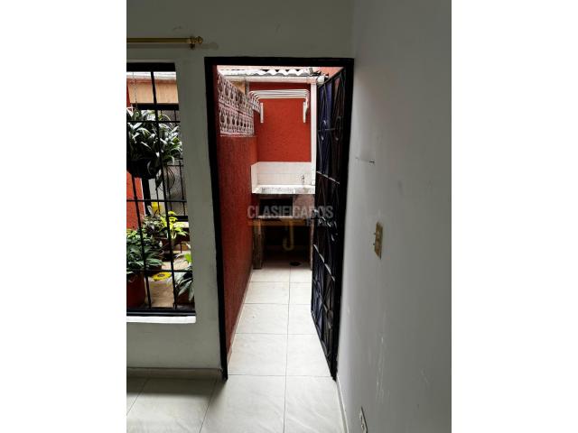 Apartaestudios, Alquiler en San Fernando