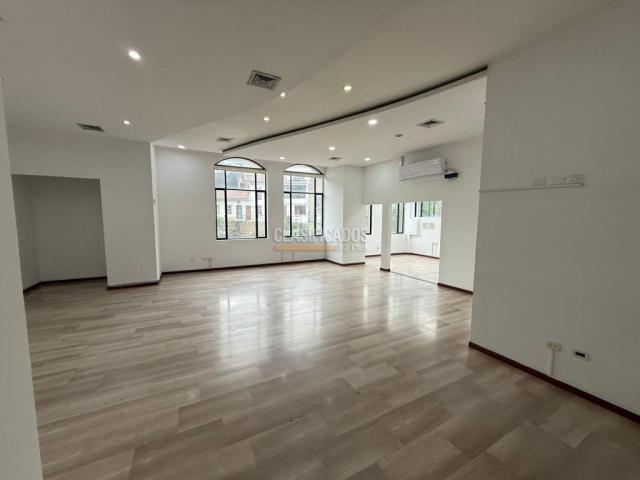 Locales y Bodegas, Alquiler en El Peñón