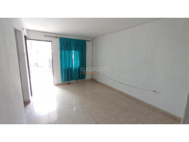 Casas, Alquiler en Los Guaduales