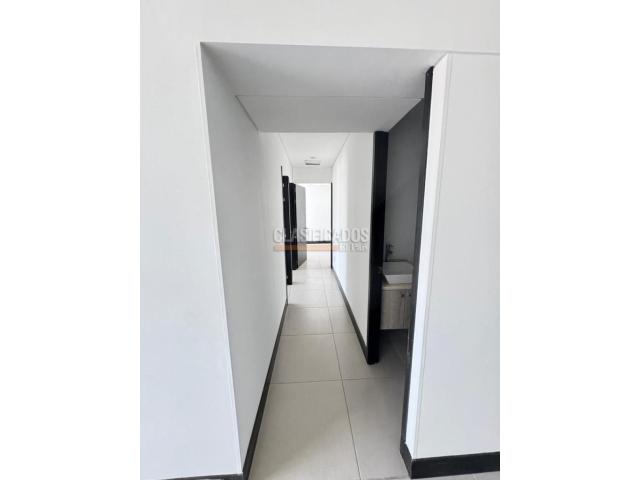 Apartamentos, Venta en Pereira