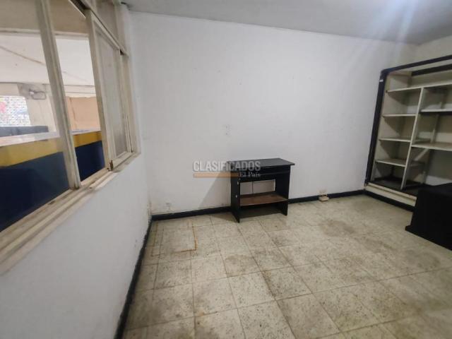 Locales y Bodegas, Alquiler en La Flora