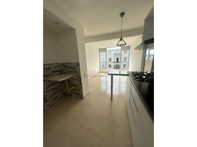 Apartamentos, Alquiler en Guabinas