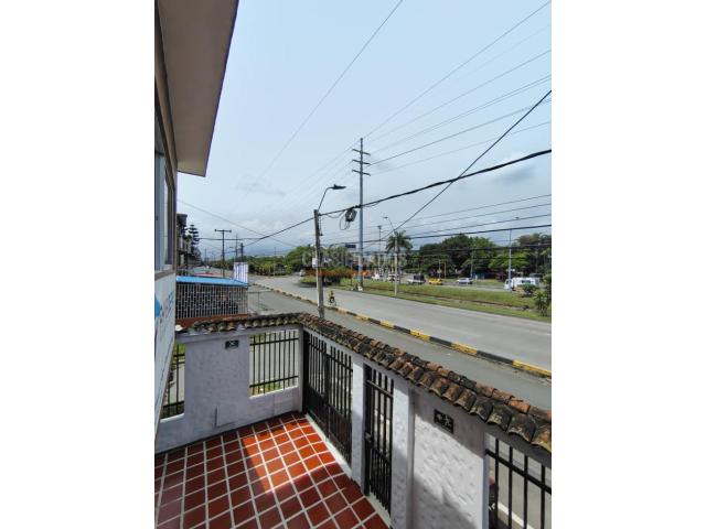 Locales y Bodegas, Alquiler en Nueva Floresta