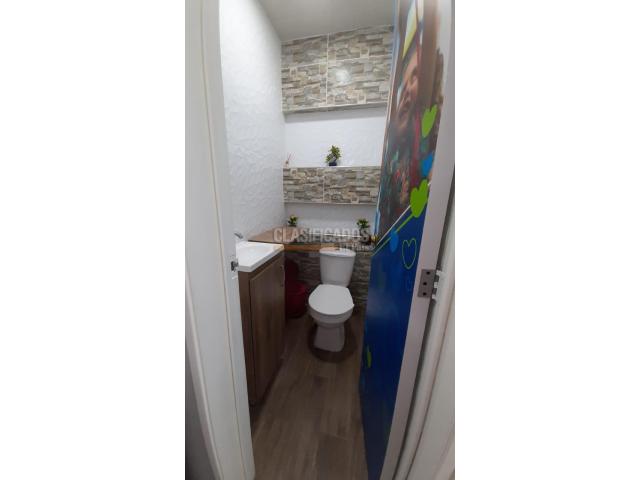 Oficinas y Consultorios, Venta en Palmira