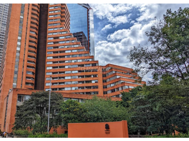 Oficinas y Consultorios, Alquiler en Bogotá