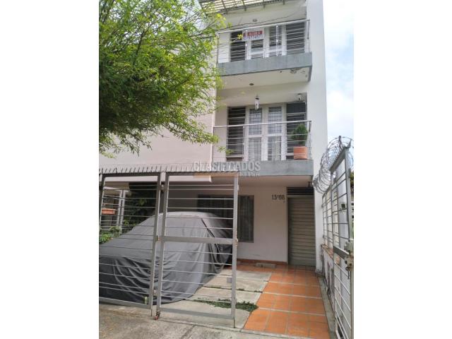 Apartamentos, Alquiler en El Ingenio