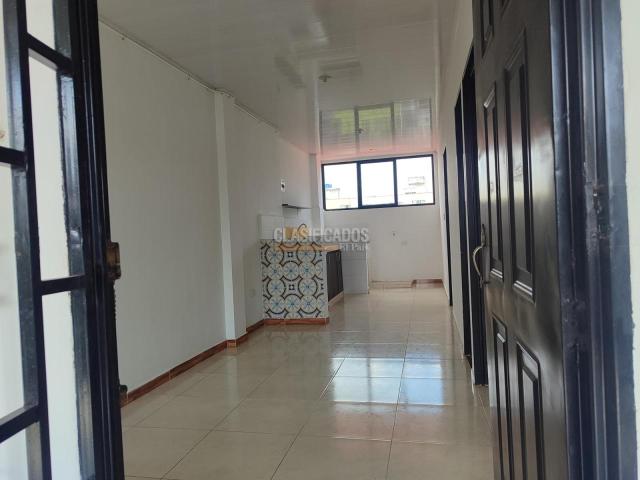 Apartamentos, Alquiler en Ciudad Capri