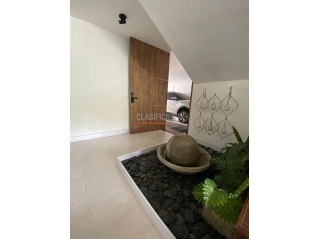 Casas, Alquiler en La Flora