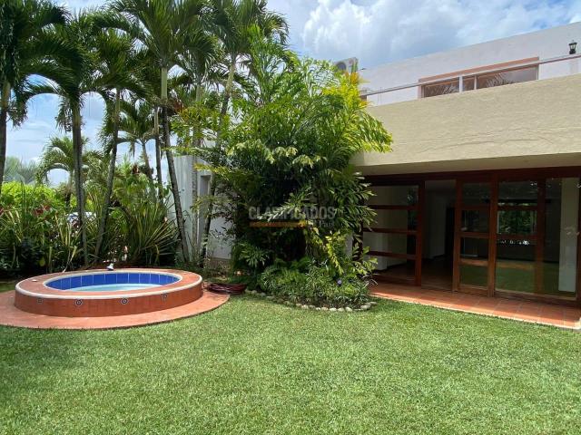 Casas, Alquiler en Ciudad Jardín