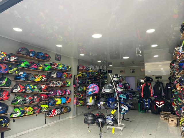 Locales y Bodegas, Venta en Centro Ccial Ciudad de Cali