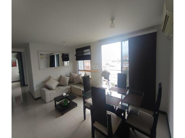 Apartamentos, Venta en Valle del Lili