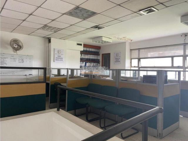 Oficinas y Consultorios, Venta en Pampalinda