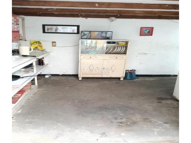 Casas, Venta en Bretaña