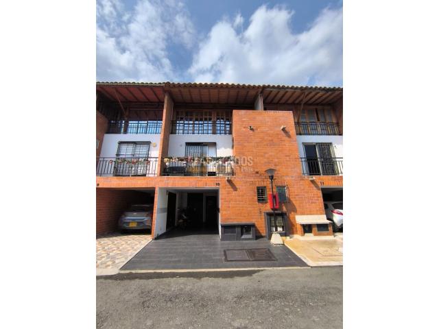 Casas, Venta en Valle del Lili