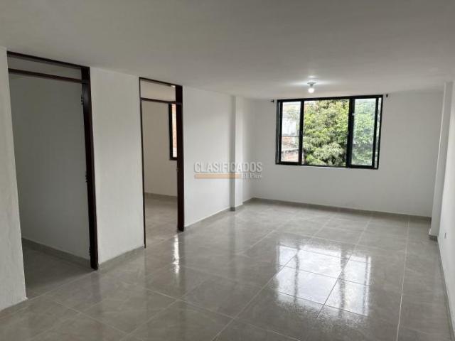 Apartamentos, Alquiler en Cristóbal Colón