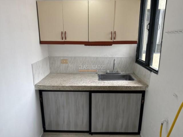 Apartamentos, Alquiler en Cristóbal Colón