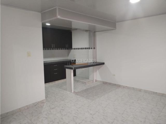 Apartamentos, Alquiler en Prados del Limonar