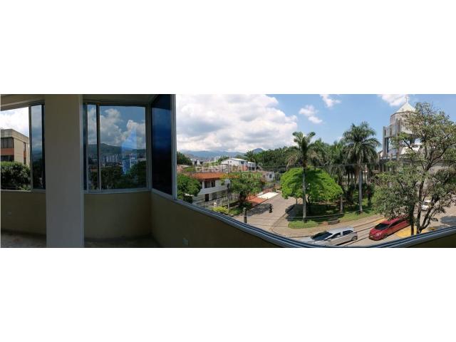 Oficinas y Consultorios, Alquiler en El Templete