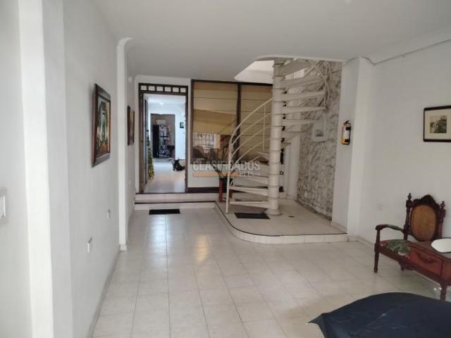 Casas, Venta en Prados del Norte