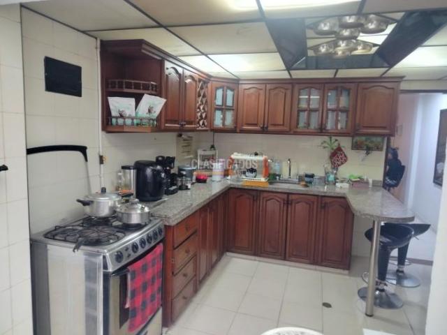 Casas, Venta en Prados del Norte