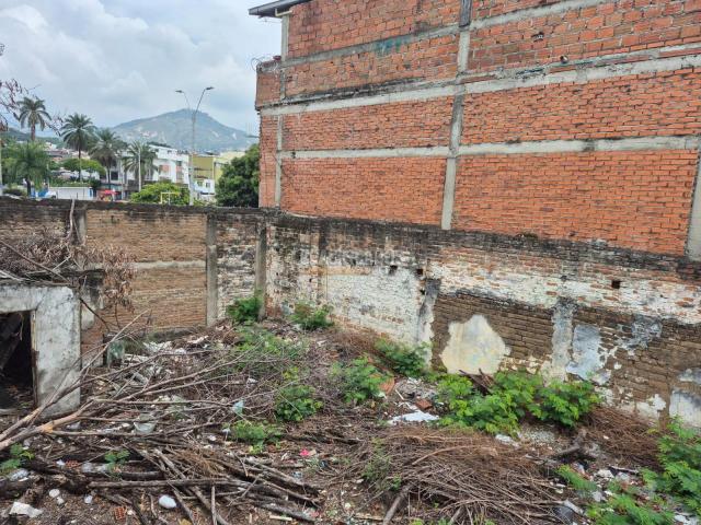 Lotes, Venta en Bretaña