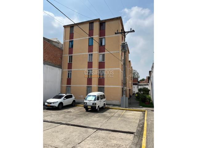 Apartamentos, Venta en El Troncal