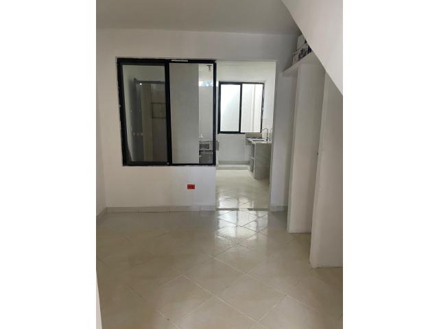 Apartaestudios, Alquiler en Nápoles