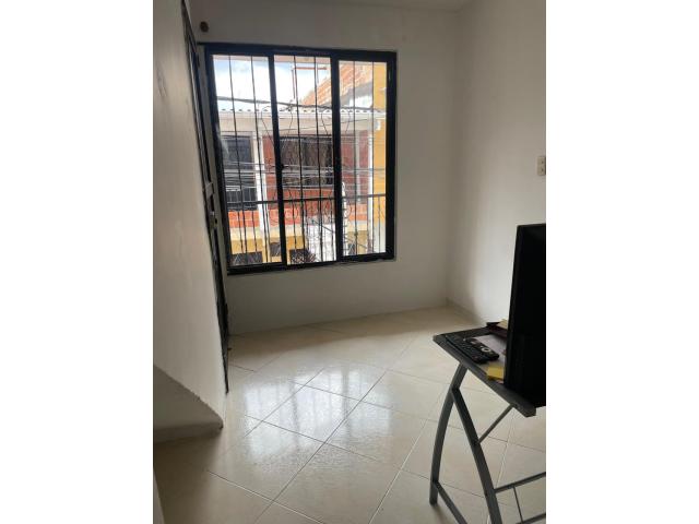 Apartaestudios, Alquiler en Nápoles