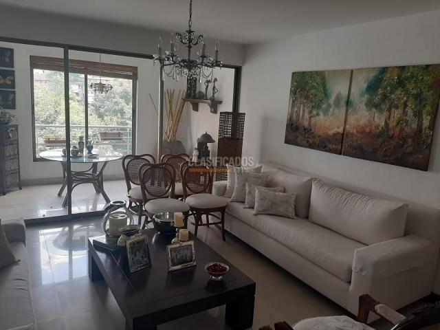 Apartamentos, Venta en Bosques del  Oeste