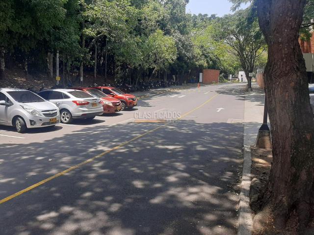 Apartamentos, Venta en Bosques del  Oeste