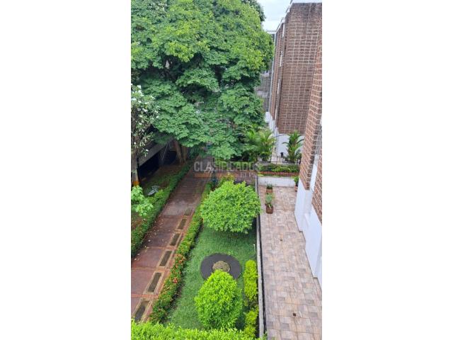 Apartamentos, Alquiler en Camino Real