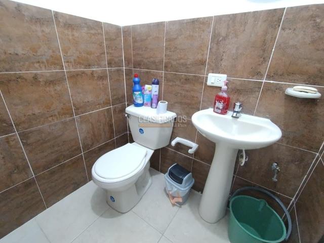 Oficinas y Consultorios, Alquiler en Valle del Lili