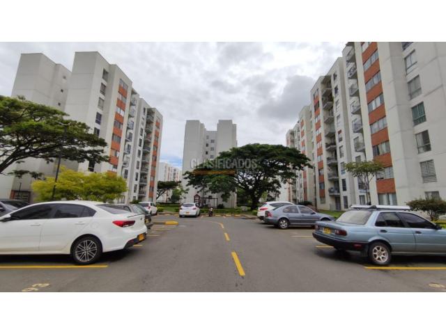 Apartamentos, Venta en Jamundí