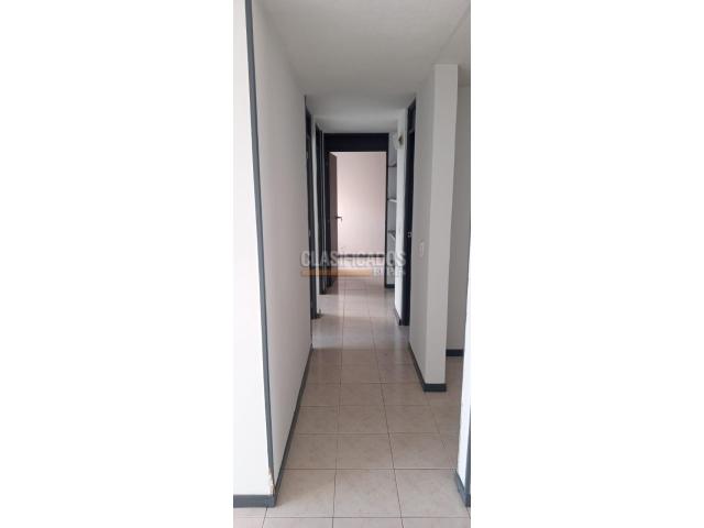 Apartamentos, Alquiler en La Hacienda