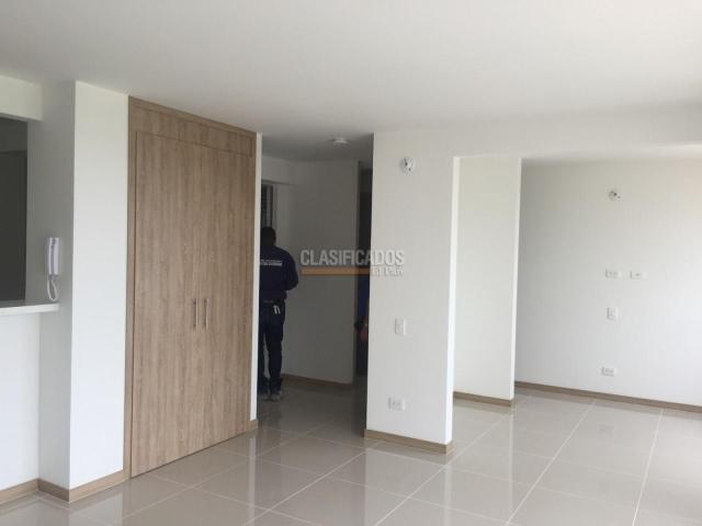 Apartamentos, Venta en La Flora